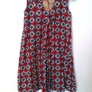 VINTAGE • 1970s RED & BLUE BATIK FLORAL PRINT DRESS